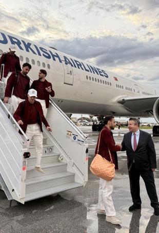 Türkiyes national team arrives in US for FIFA World Cup