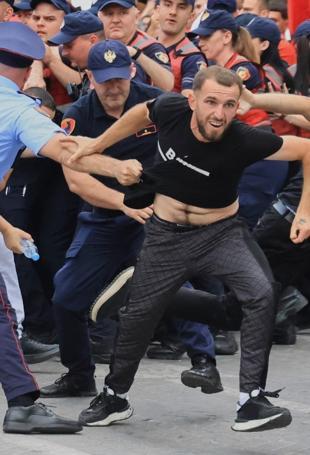Thousands protest in Albania against Kushner real estate project