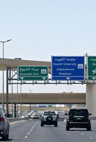 Iran targets Bahrain and Kuwait after renewed US strikes