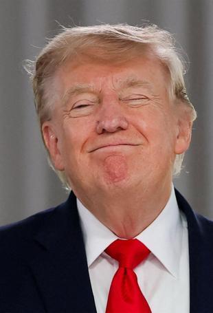 Trump claims no regime change goal in Iran