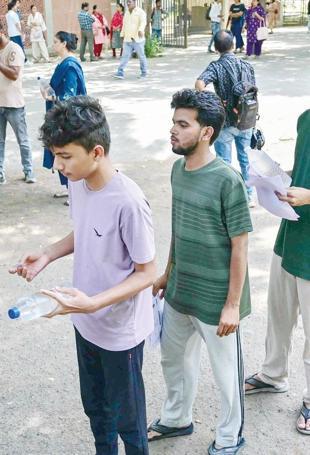 Tight security as India holds exam retest after leak scandal