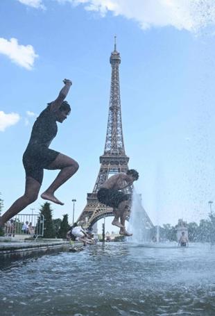 More records fall as Europe heat wave drags on