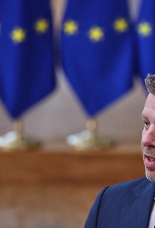 Hungary passes anti-graft measures, eyeing EU funds