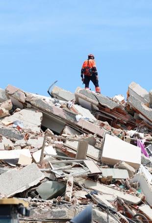Looting, theft in Venezuela add to tragedy