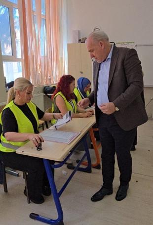 Kosovo certifies snap vote results, setting stage for government talks