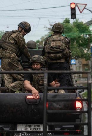 Ukrainian men in Poland face legal limbo