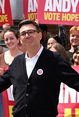 Next UK PM urged to end Labour Partys boys club