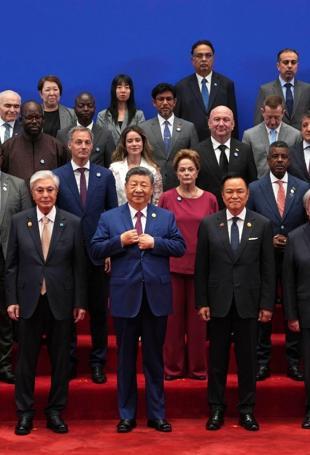 China’s Xi says no country should dominate AI