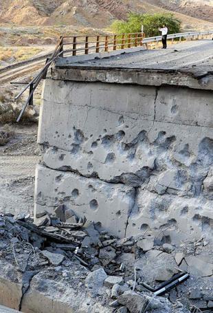 US strikes Irans Revolutionary Guard over attack that killed troops in Jordan