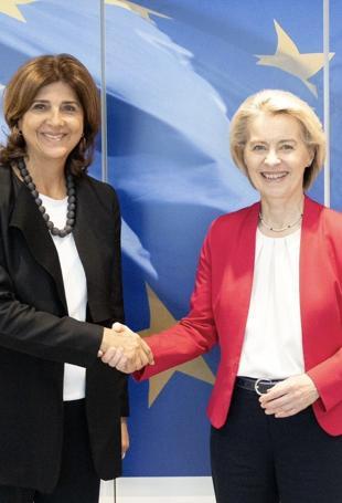 UN envoy holds Brussels talks ahead of Guterres’ Cyprus visit