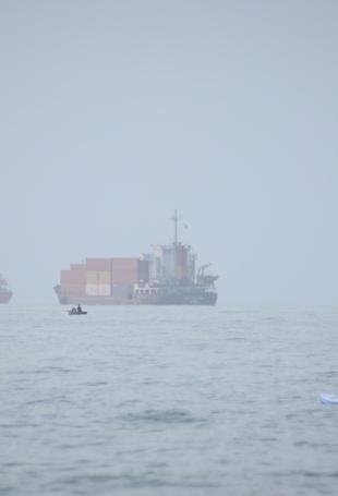 Trump warns Iran to open Hormuz or get hit very hard