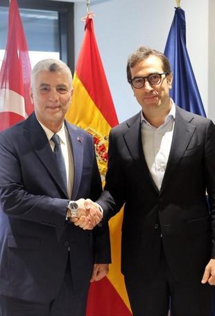 Türkiye urges EU customs union update in talks with Spain