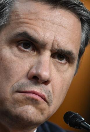 US Senate confirms Trumps ex-lawyer as attorney general