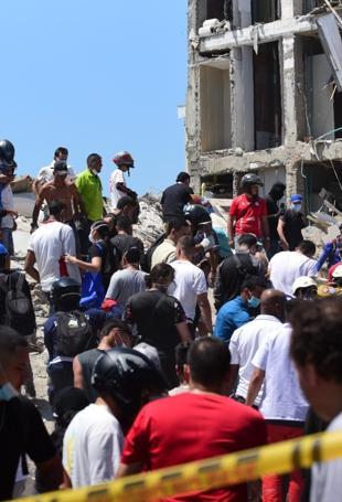 Colombia quake toll rises as rescue efforts continue