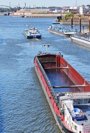 Germanys dry rivers spark battle on engineering