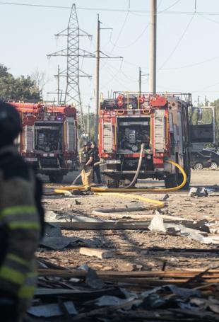 Russia steps up strikes on Ukraine’s Black Sea ports