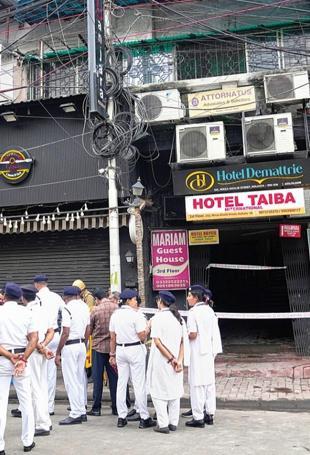 India hotel fire kills 9, more injured