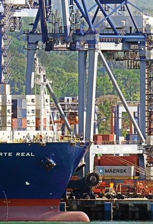 CK Hutchison seeks over $1.5 billion from Panama over port