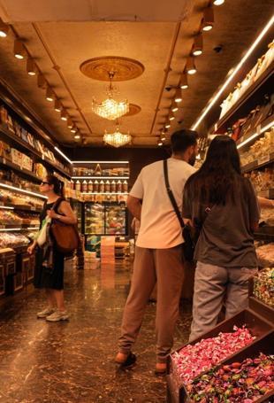 Türkiye’s consumer and business confidence rise in August
