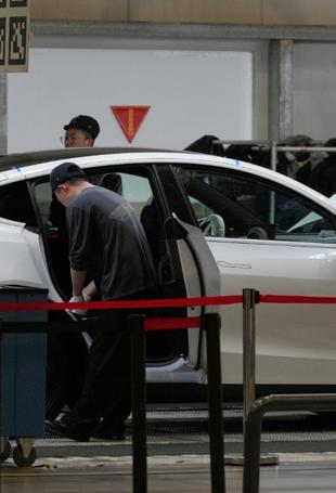 Millions of Teslas recalled in China over door handle safety