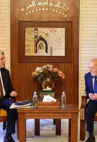 Trade Minister discusses investment, cooperation with Syria