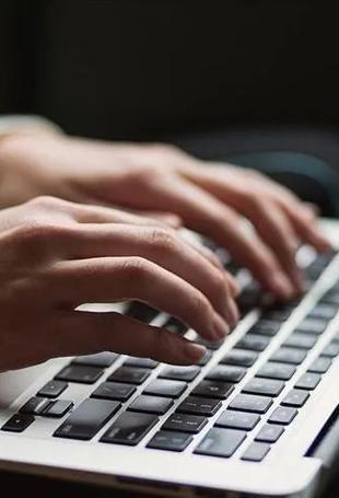 Information and communications sector extends growth streak to 10th quarter