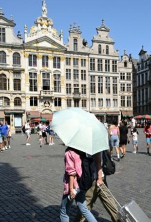 After heatwaves, will EU pivot back to the climate fight