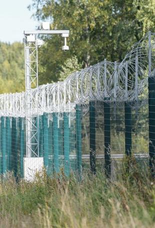 EU asylum requests drop to five-year low