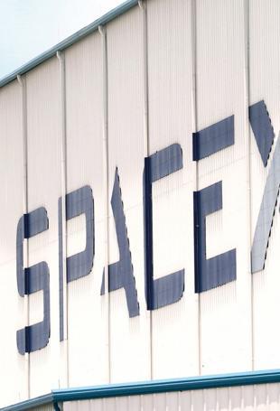 SpaceX prepares for first orbital flight of Starship rocket