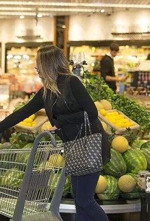 Turkish consumer confidence rises 1.3 percent in September