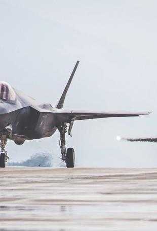 Missing F-35 fighter parts ‘not sensitive’ says Australia minister