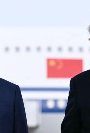 Trump welcomes Xi to Washington with lavish praise