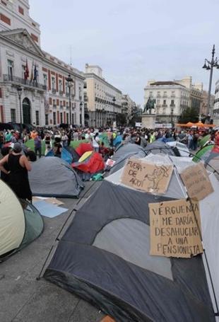 Madrid protest camp grows after eviction outrage