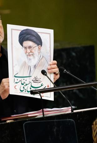 Iran, US send mixed signals over talks to end war