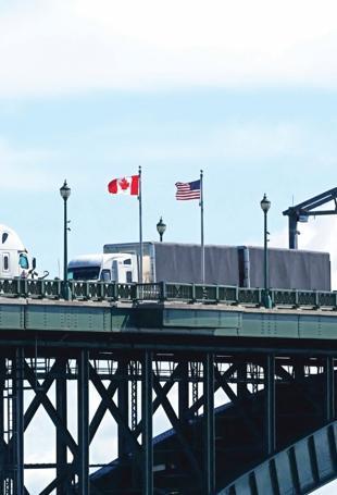US import ban on Canadian alcohol, other products comes into effect