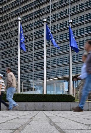 EU, China to hold Beijing talks to avert trade war