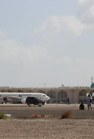 Houthi attacks target Riyadh, Aden airport