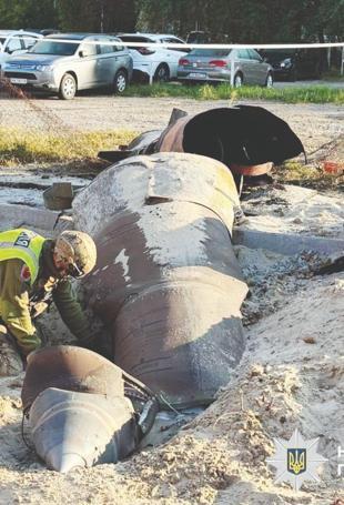 Heavy casualties in Ukraine after Russian strikes