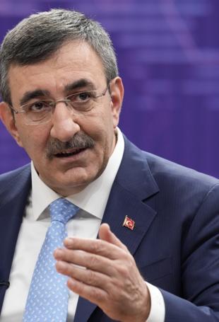 No public funds for bank liquidations, says VP Yılmaz