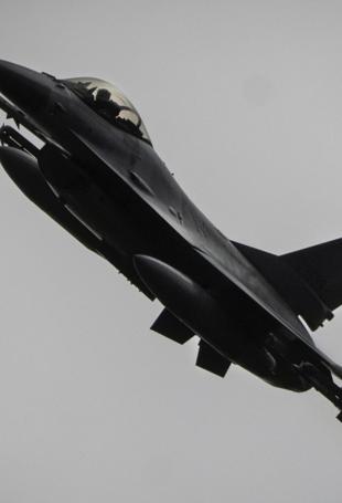 Iraqi warplanes destroy ISIL position in country’s east
