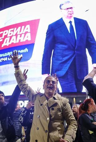 Kremlin hopes “Serbia’s new leaders value Russia ties”