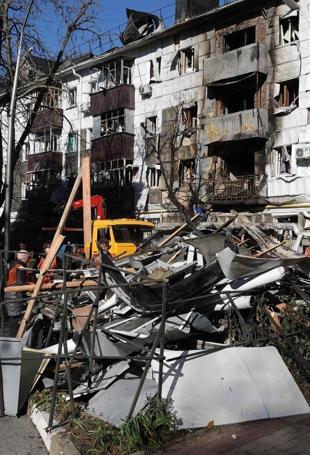Russia says open to mini Ukraine ceasefires, but no let up in war