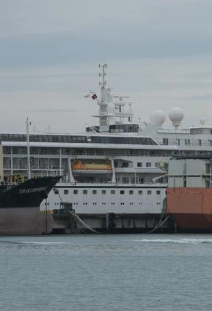 US cruise ship suspends global voyage due to fuel costs