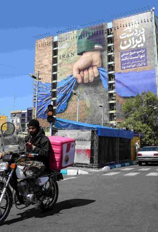 Qatari delegation in Tehran to resume talks with US