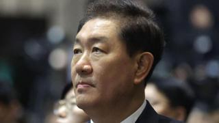 Samsung Electronics eş CEO su Han Jong-hee, 63 yaşında, kalp krizi nedeniyle vefat etti.