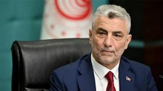 Ticaret Bakanı Ömer Bolat, yarın Birleşik Krallık ziyareti kapsamında çeşitli temaslarda bulunarak, iki ülke arasındaki Serbest Ticaret Anlaşması nın güncellenmesine yönelik görüşmeler gerçekleştirecek.
