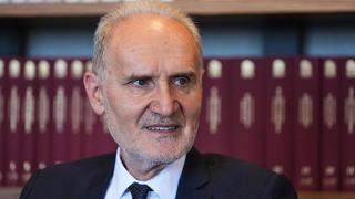 İstanbul Ticaret Odası (İTO) Başkanı Şekib Avdagiç, kısa vadede finansman maliyetlerinin aşağıya doğru çekilmesi, finansmana erişimle ilgili yeni açılımların yapılması ve döviz kuru ile enflasyon arasındaki korelasyonun korunması gerektiğini belirtti.