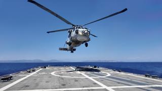 Türk Deniz Kuvvetleri’nin en büyük savaş gemilerinden biri olan TCG Gelibolu, üstün donanımı ve yerli teknolojilerle NATO görevine hazırlanıyor. Çift helikopter kapasitesi, uzun menzilli seyir yeteneği ve modern savaş sistemleriyle, denizlerin caydırıcı gücü olmayı sürdürüyor.