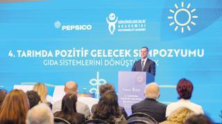 PepsICo Türkiye ve Sürdürülebilirlik Akademisi’nin ev sahipliğinde İstanbul’da düzenlenen 4. Tarımda Pozitif Gelecek Sempozyumu, bu yıl “Gıda Sistemlerini Dönüştürmek” temasıyla gerçekleştirildi. 