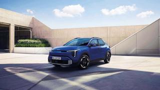 
GÜNEY Koreli üretici Kia, B-SUV segmentindeki Stonic modelini yenileyerek Türkiye pazarında satışa sundu. 